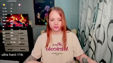 Snapshot of marcelinepeach chatting on May 24, 2026, 2:44 pm Sara online show from May 24, 2026, 2:44 pm