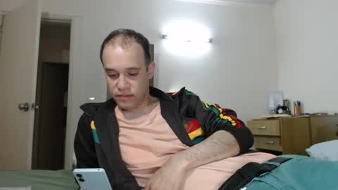 Snapshot of marcelsoltero chatting on November 18, 2025, 5:23 am marcnashio online show from November 18, 2025, 5:23 am