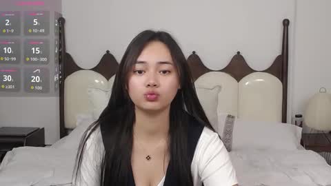 Lena online show from November 30, 2025, 2:26 am