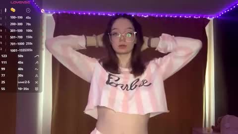 Alisa online show from November 1, 2025, 8:16 am