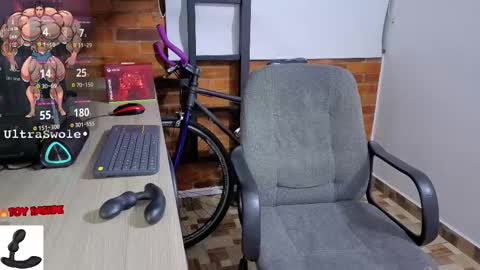 Marck  Independent model  online show from March 9, 2026, 2:59 am