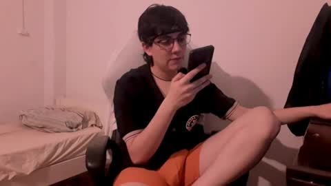 Marcos Label online show from April 18, 2026, 5:33 am