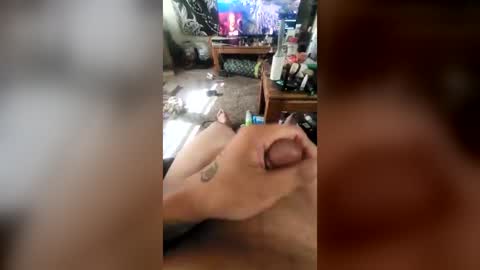 marcsloths online show from July 14, 2026, 3:29 pm
