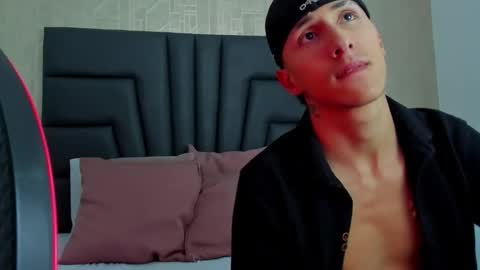 marcus_cartter online show from February 6, 2026, 12:08 pm