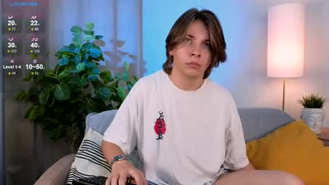 Snapshot of marcus_euphoria chatting on September 21, 2025, 9:05 pm Marcus online show from September 21, 2025, 9:05 pm