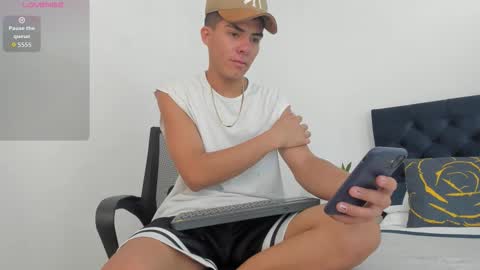 marcus_moreno online show from November 26, 2025, 7:15 pm