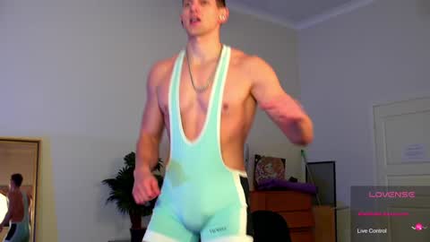 Snapshot of marcusdiamond chatting on January 14, 2025, 4:29 pm Marcus Diamond  online show from January 14, 2025, 4:29 pm