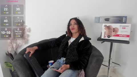 marfilastrom online show from March 12, 2025, 7:46 am