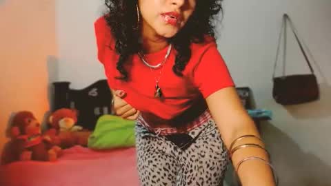 Margareth online show from October 22, 2025, 1:50 am