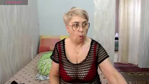 Snapshot of margaretstar chatting on June 20, 2026, 9:01 am MargaretStar online show from June 20, 2026, 9:01 am