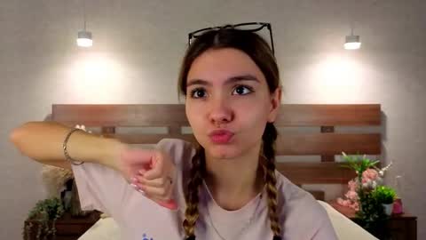 Snapshot of margiedavidson chatting on February 2, 2026, 8:35 am Call me Margie33 online show from February 2, 2026, 8:35 am