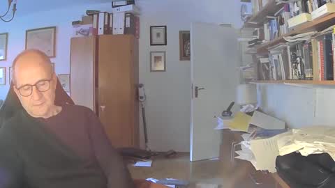 marginalie online show from January 11, 2025, 7:28 am