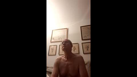 marginalie online show from March 30, 2026, 4:02 am