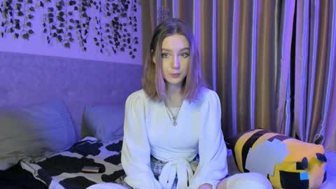 Margo online show from February 26, 2025, 6:54 pm