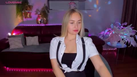 MargoSugar online show from April 12, 2026, 11:04 am