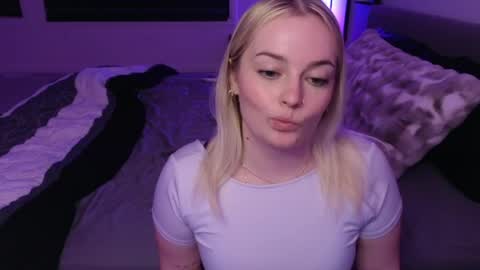 Snapshot of margot_robbie7 chatting on May 20, 2026, 1:56 am margot_robbie7 online show from May 20, 2026, 1:56 am
