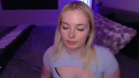 Snapshot of margot_robbie7 chatting on May 27, 2026, 1:24 am margot_robbie7 online show from May 27, 2026, 1:24 am