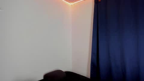 mari_mar69 online show from January 19, 2025, 9:01 am