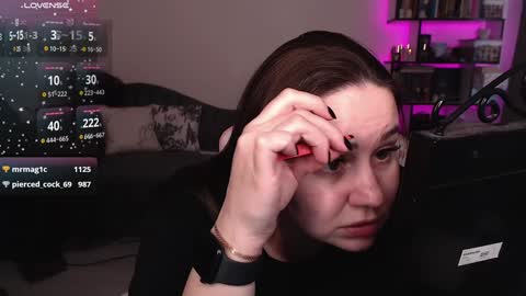 mari moore online show from February 7, 2025, 1:53 pm