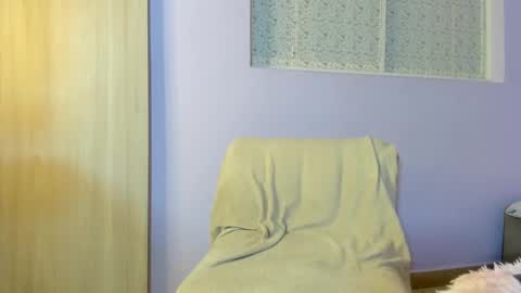 Meli-Mari  online show from January 4, 2025, 2:46 pm