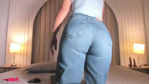 Maria  online show from March 31, 2026, 11:21 am