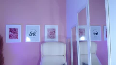 Snapshot of maria_jones chatting on December 26, 2024, 4:36 pm  Instagram soymj01 online show from December 26, 2024, 4:36 pm