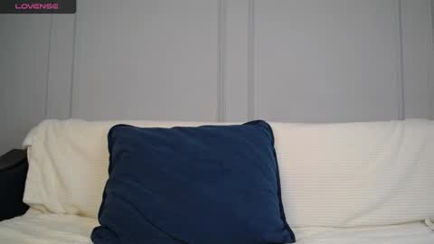 Maria online show from November 18, 2025, 3:38 pm