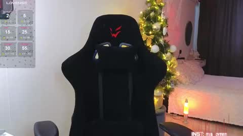 Snapshot of maria_shy_lii chatting on December 18, 2024, 8:20 am maria_shy_lii online show from December 18, 2024, 8:20 am