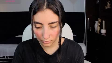 Maria online show from November 20, 2025, 7:35 pm