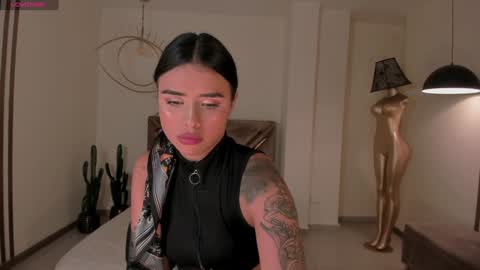 Snapshot of mariaherrera_ chatting on December 6, 2024, 4:36 am MARIA HERRERA online show from December 6, 2024, 4:36 am
