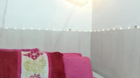 Mariajose online show from May 2, 2026, 3:00 am