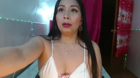 Snapshot of mariajose2015 chatting on July 18, 2026, 3:00 am Mariajose online show from July 18, 2026, 3:00 am