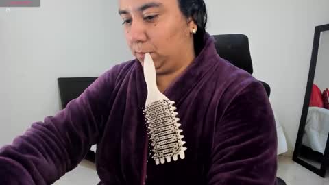   Mariam Castiblanco online show from February 23, 2026, 5:10 pm