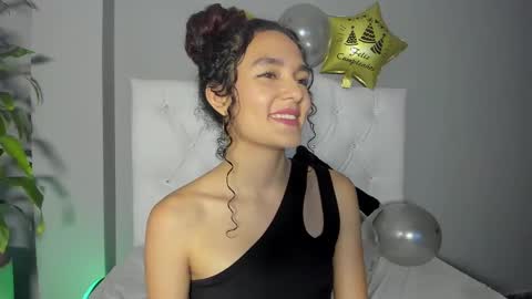 Marian online show from December 10, 2024, 4:38 pm