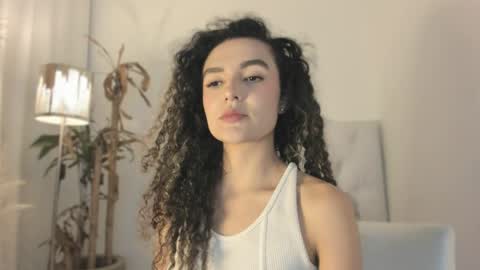 Marian online show from April 1, 2026, 1:28 am