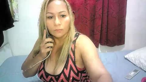 mariana995649 online show from April 20, 2026, 10:00 pm