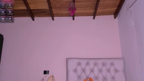 Snapshot of mariana__roe chatting on March 3, 2025, 8:21 pm Mariana Roe online show from March 3, 2025, 8:21 pm