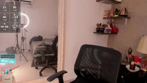 Snapshot of mariana_c chatting on July 2, 2026, 2:56 pm Mar y online show from July 2, 2026, 2:56 pm