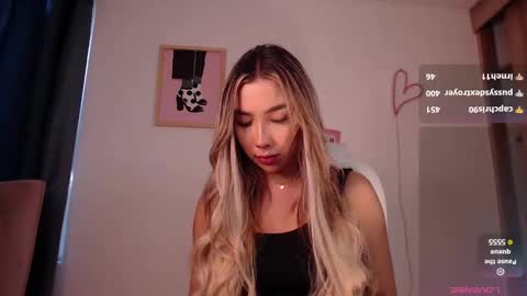 Mariana online show from March 9, 2025, 7:15 pm