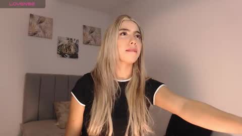 Mariana online show from February 28, 2026, 12:22 am