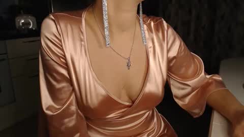 Snapshot of mariana_mur chatting on January 18, 2025, 9:24 pm MarianaMur online show from January 18, 2025, 9:24 pm