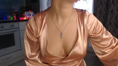 Snapshot of mariana_mur chatting on February 8, 2025, 10:18 am MarianaMur online show from February 8, 2025, 10:18 am