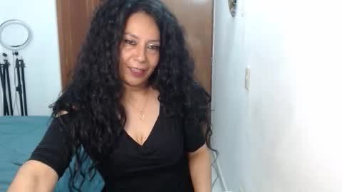 Snapshot of mariana_night chatting on April 26, 2026, 12:19 am mariana_night online show from April 26, 2026, 12:19 am