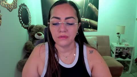 Mariana Lopez online show from April 12, 2026, 12:10 pm