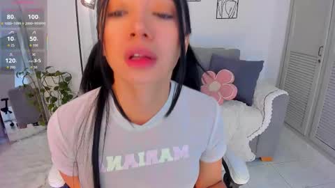 Snapshot of marianasilva__ chatting on October 19, 2025, 4:51 pm Mariana Silva online show from October 19, 2025, 4:51 pm