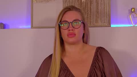 Maria online show from March 12, 2025, 4:13 pm