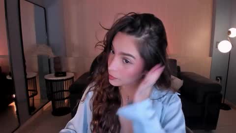 Marianne  online show from March 11, 2026, 8:59 pm