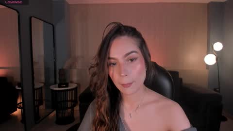 Marianne  online show from March 12, 2026, 9:32 pm