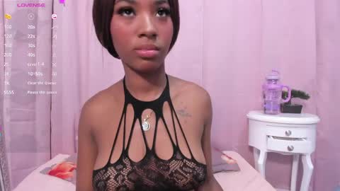 marianrosse online show from April 25, 2026, 4:37 am