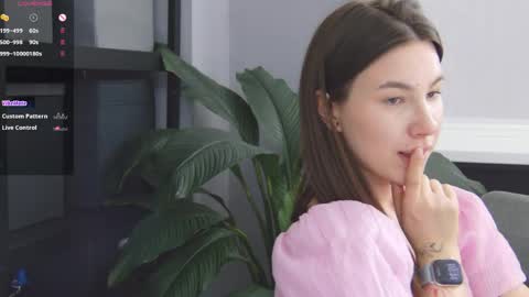 Marie LEAVE YOUR  WITH ME online show from April 10, 2026, 11:59 am